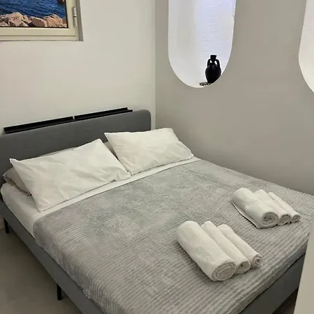 Stone House Naples